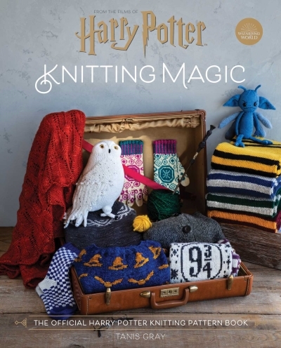Harry Potter: Knitting Magic : The Official Harry Potter Knitting Pattern Book | Gray,  Tanis